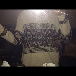 knitted like sweater