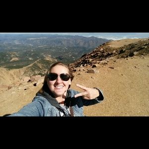 Meet your Posher, Jess