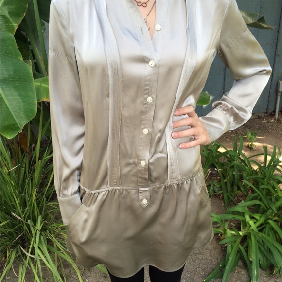 Gray silk Banana Republic dress