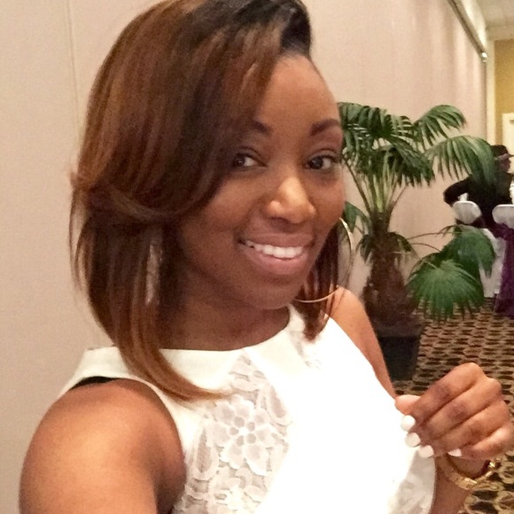 Meet your Posher, Amber - Picture 1 of 1