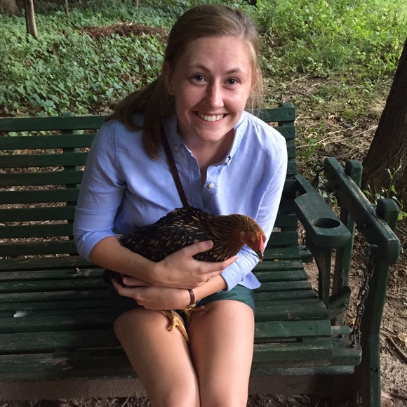 Meet your Posher, Ellie - Picture 1 of 1