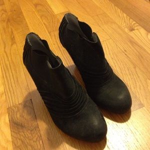 Vince Camuto Suede Booties