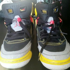Spizike sneakers
