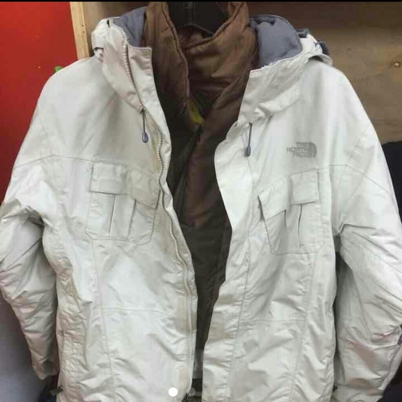 The north face women's M