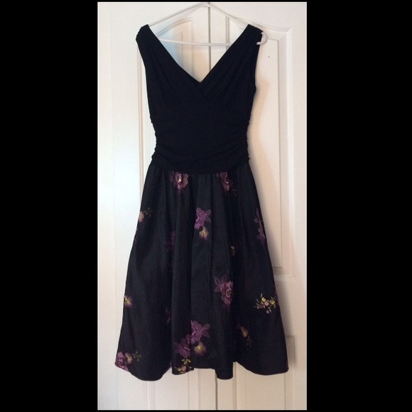 S. L. Fashions Floral print dress
