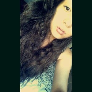 Meet your Posher, Pamela