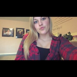 Meet your Posher, Ciara