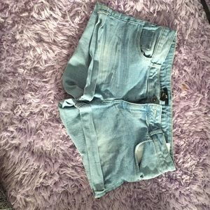 Acid washed shorts