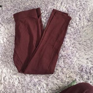 Maroon leggings