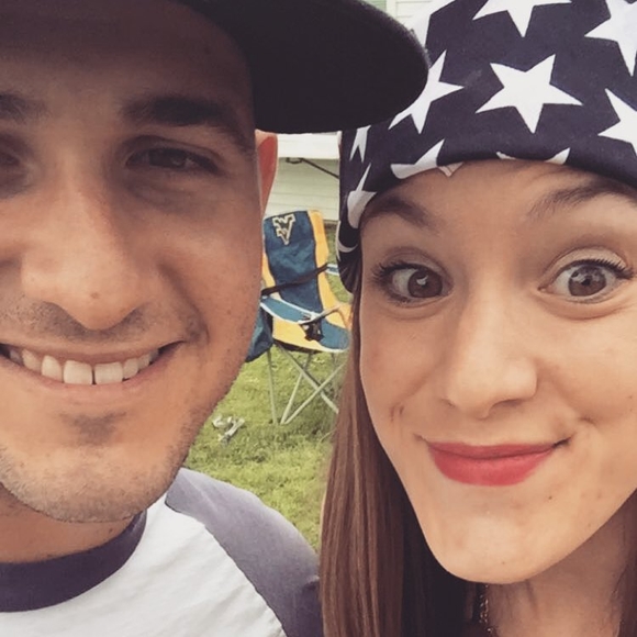 Meet your Posher, Becky - Picture 1 of 1