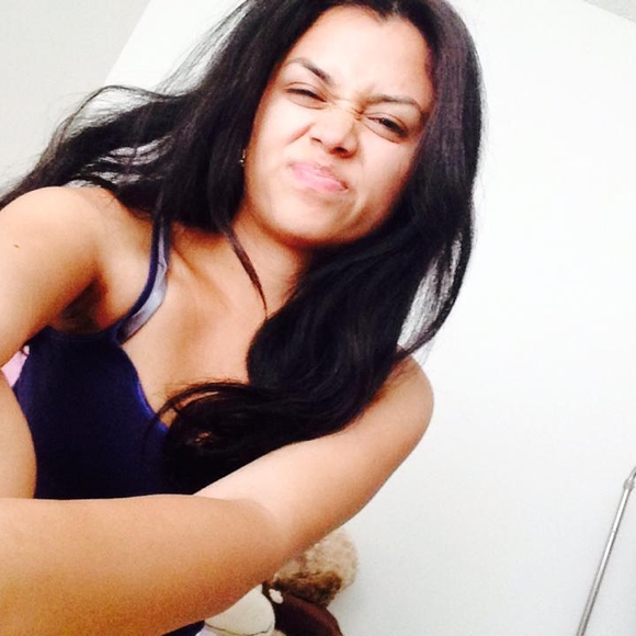 Meet your Posher, Esmeralda - Picture 1 of 1