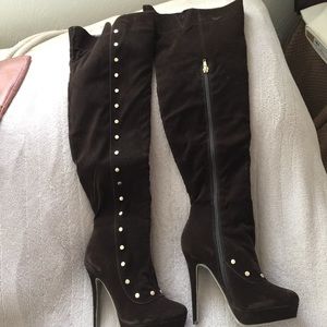 Women's thigh high boots