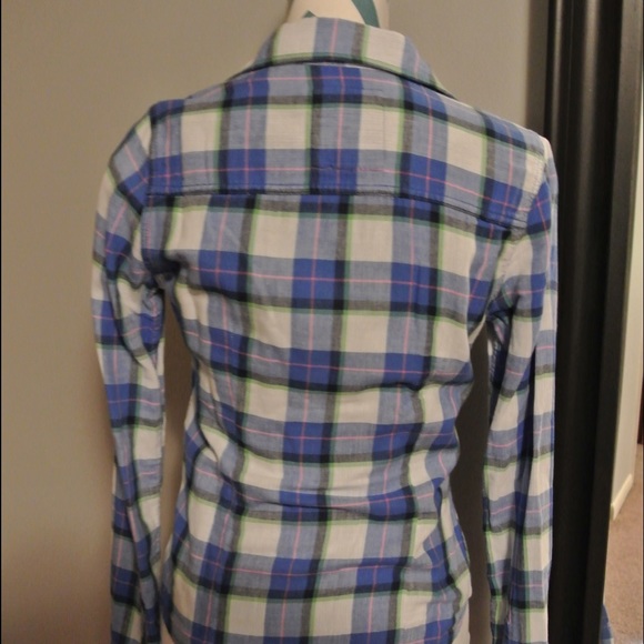Gilly Hicks Long Sleeve Button Down - Picture 2 of 2