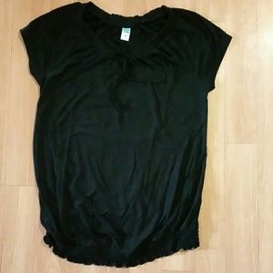 Old Navy Maternity shirt