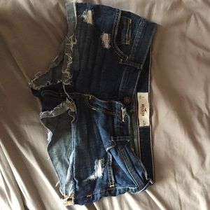 Hollister shorts