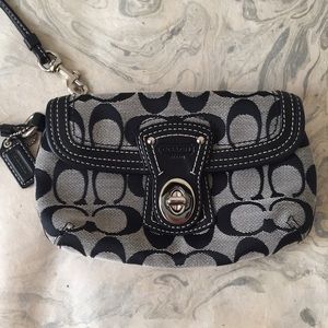 COACH Legacy Signature Capacity Flap Wristlet