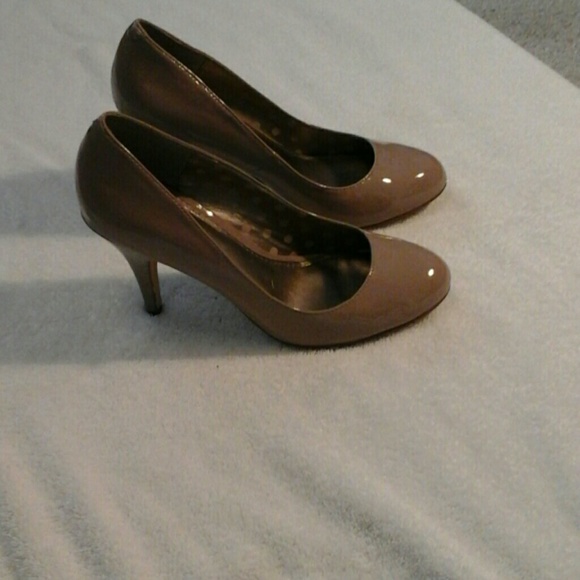 Tan-colored High Heels - Picture 1 of 2