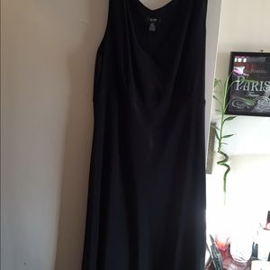 Black Alfani silk dress/16W REDUCED!!!