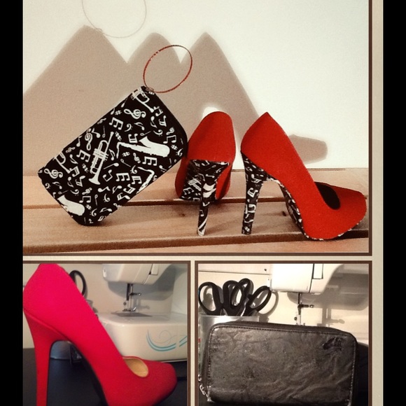 Red heels - Picture 1 of 1