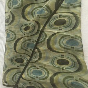 Green Patterned Scarf