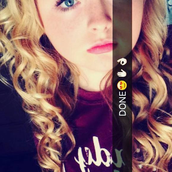 Meet your Posher, Phoebe