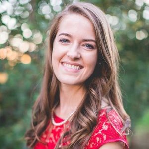 Meet your Posher, Lauren