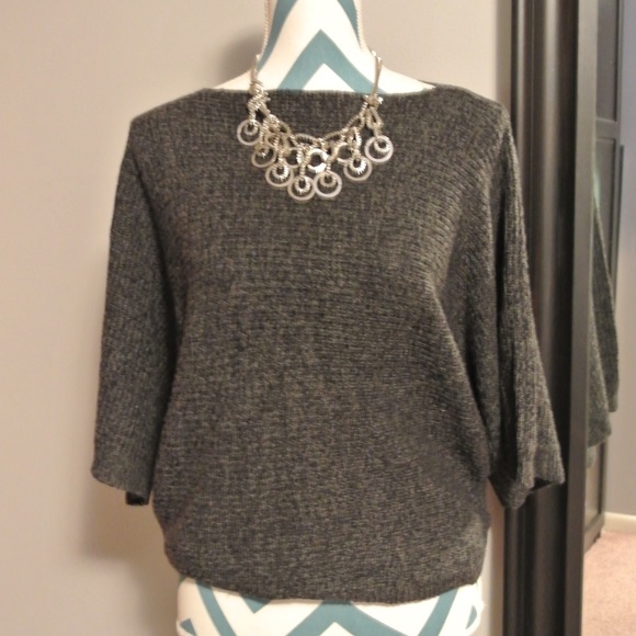 Gray sweater - Picture 2 of 2