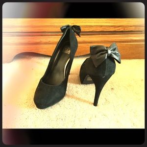 Dolce Vita Size 10 Black Heels