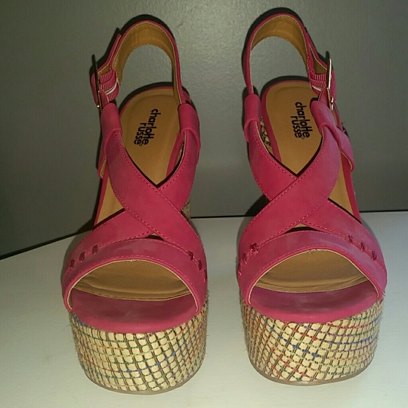 Pink Wedge - Picture 2 of 3