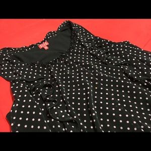ELLE Ruffled Black Polka Dot Sleeveless Blouse 2x