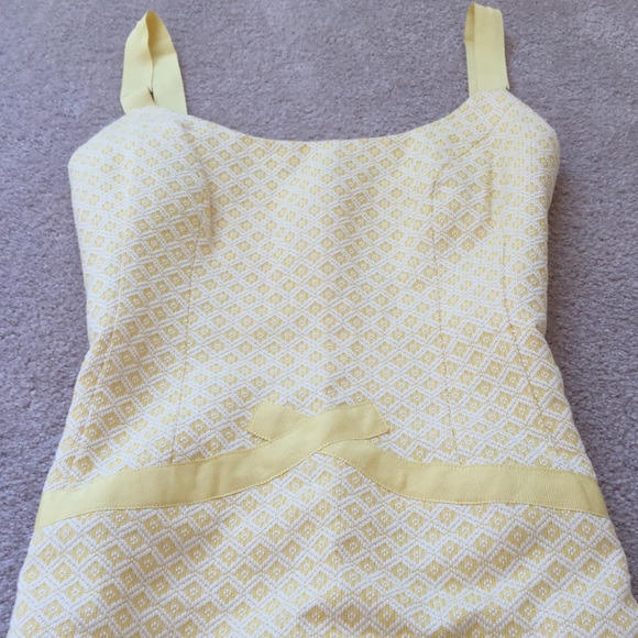 ✨HP 03/06/2016✨ Nanette Lepore Dress