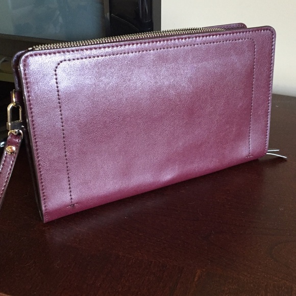 Large clutch wallet