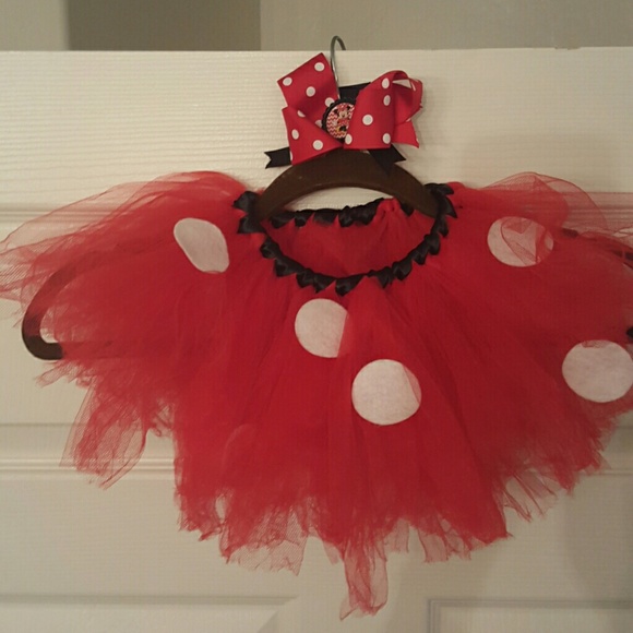 Red mini mouse tutu with hair bow