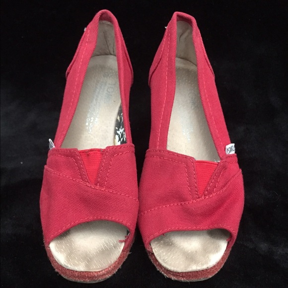 Red Wedge TOMS