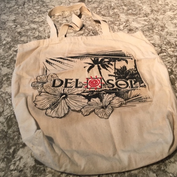 Beach tote