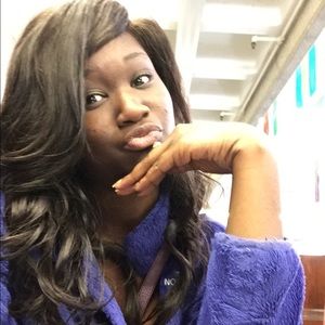 Meet your Posher, Sharee