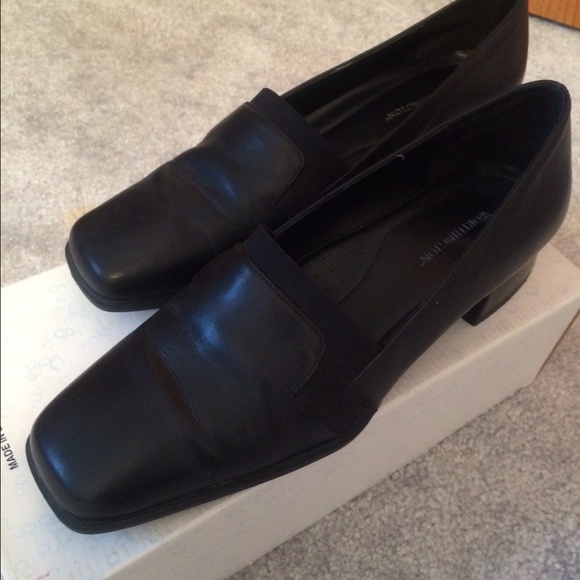 Casual Black leather upper shoes size 8W