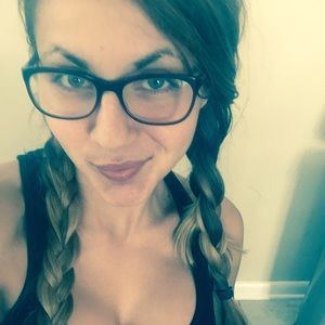 Meet your Posher, Lexi