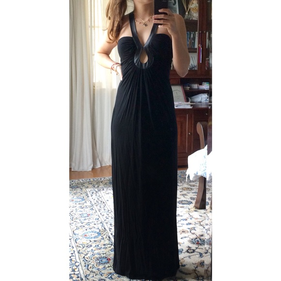 SCOOP •Black cotton dress with faux leather detail