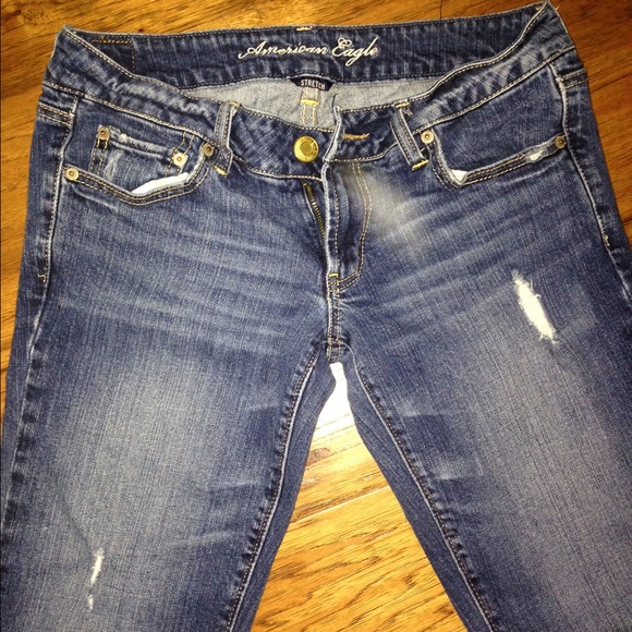 American Eagle favorite boyfriend jeans