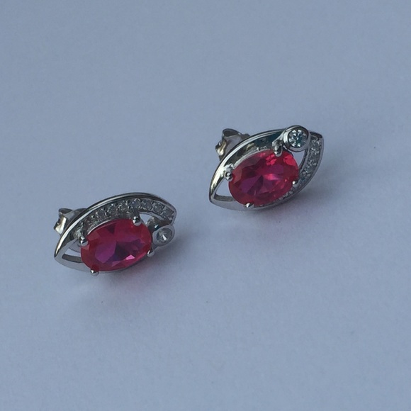 Sterling silver ruby earrings - Picture 2 of 4