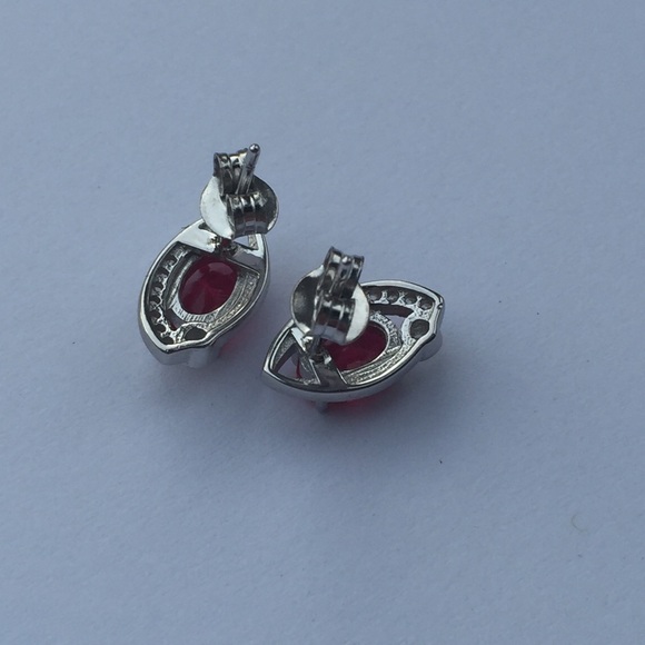 Sterling silver ruby earrings - Picture 3 of 4
