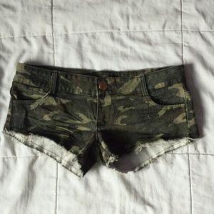 Camouflage shorts