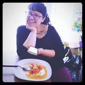 Meet your Posher, Brosefina