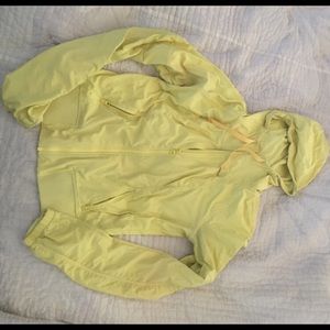 Lululemon windbreaker jacket