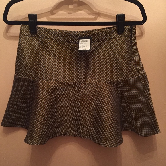 NWT Club Monaco skirt