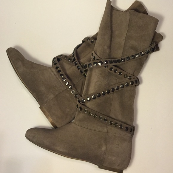 NWOT ALDO suede boots with stud detail
