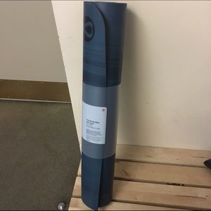 lululemon Reversible Mat 5mm yoga mat