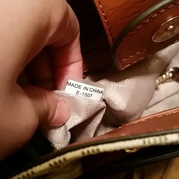 ✋🚨 SOLD NWT Michael Kors Hamilton - Picture 4 of 4