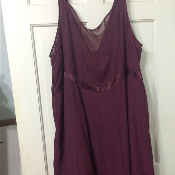 Evening gown for that special night - Picture 1 of 2